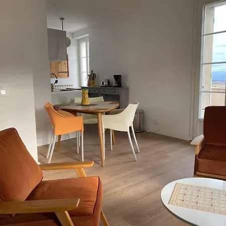 La Voie Lactee Apartment *